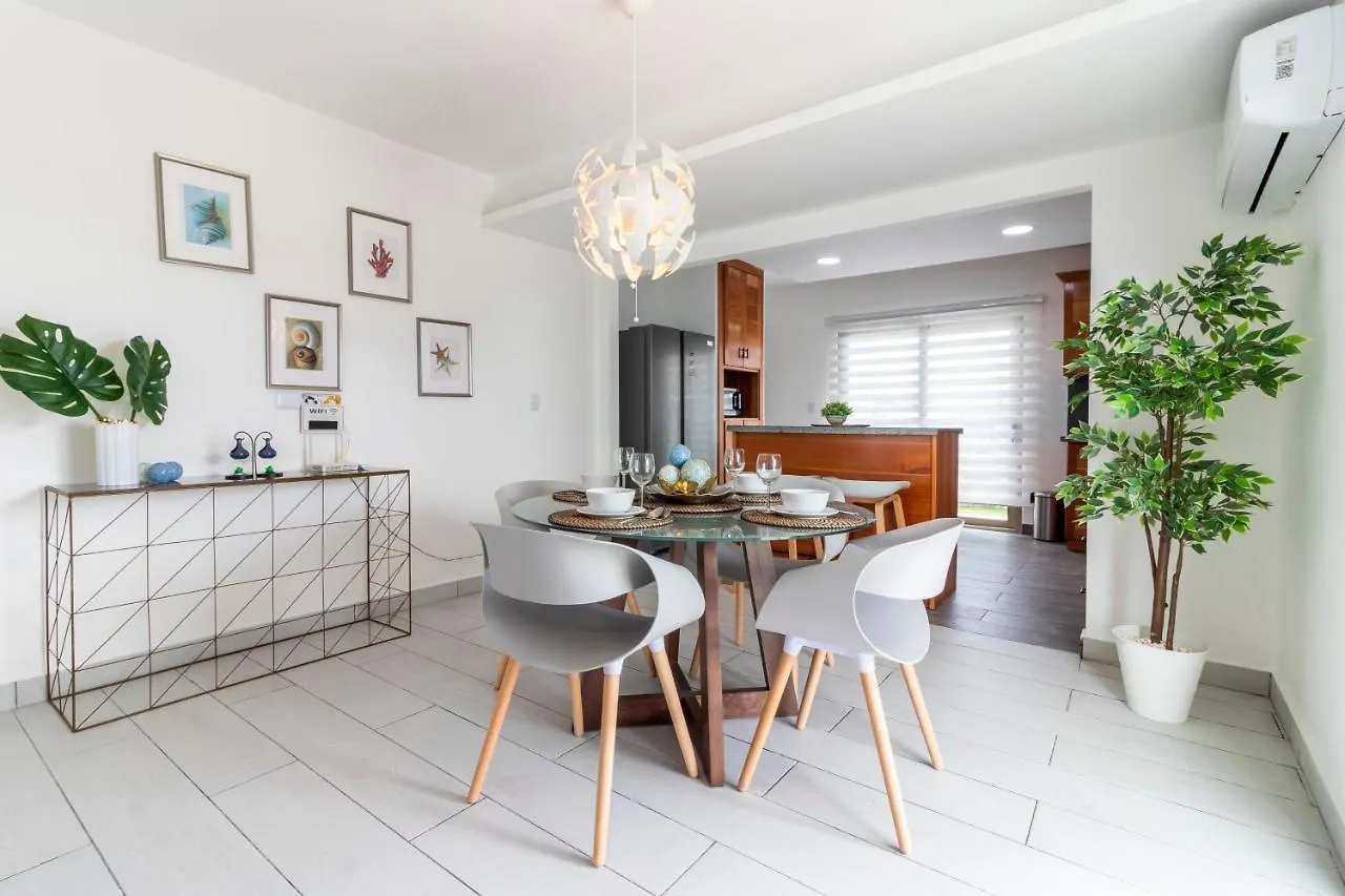 Modern 4-Br Villa With Pool In Punta Cana Residential Area Dominikanska republiken
